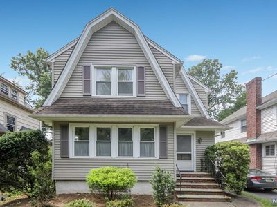 560 Cumberland Ave, Teaneck, NJ, 07666
