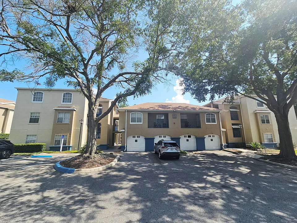 7230 Westpointe Blvd #1232
