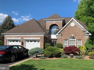 4 Monte Carlo Dr, Hamilton, NJ 08691