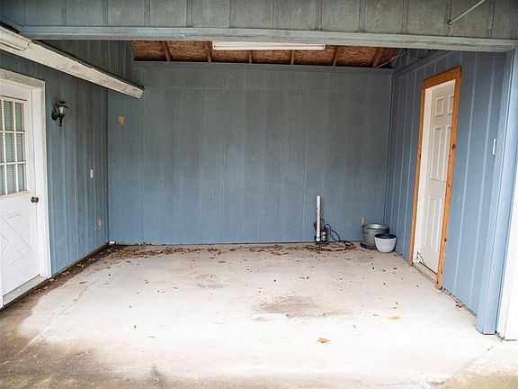 3rd image of 155 County Road 2276