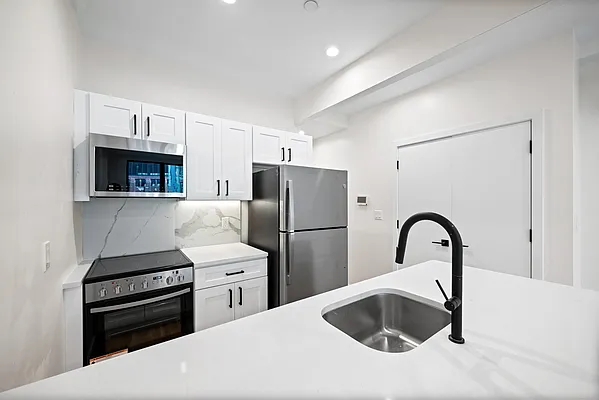 Rented by Living New York | media 27