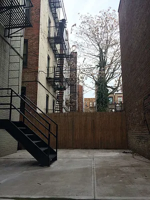 Rented by At Home Realty NY LLC | media 22