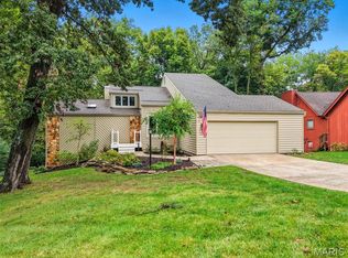 732 High Hill Ct, Lake Saint Louis, MO 63367