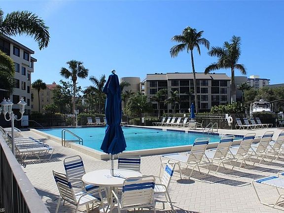 3rd image of 7327 Estero Blvd #301