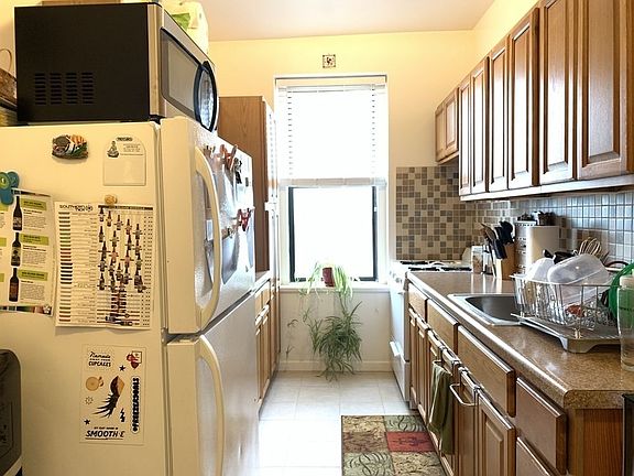 5th image of 8615 Fort Hamilton Pkwy APT B66