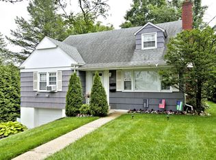 (Undisclosed Address), Mamaroneck, NY 10543