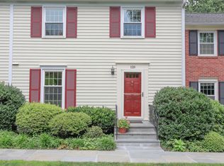 120 Greenwich Hills Dr, Greenwich, CT 06831