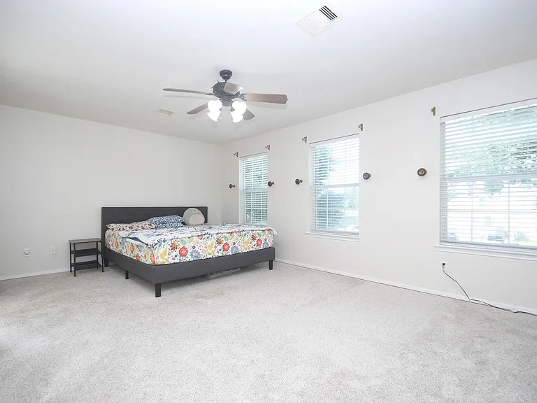 2110 Dolan Hills Ct — Photo 10