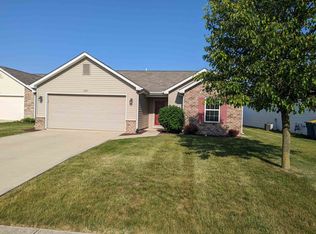 12315 Hummingbird Cv, Fort Wayne, IN 46845
