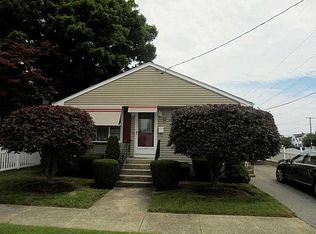 154 Rosemere Rd, Pawtucket, RI 02861