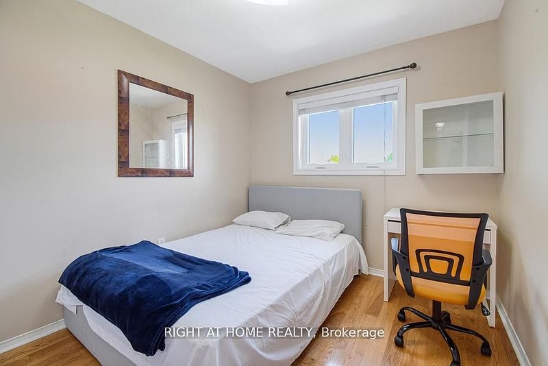 Brampton House for rent - 3 Bedrooms — photo 22