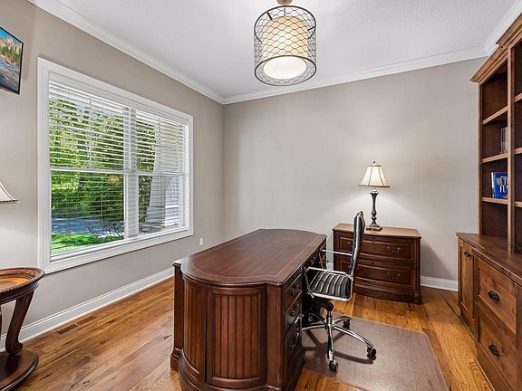 4th image of 4802 Timber Ridge Cir