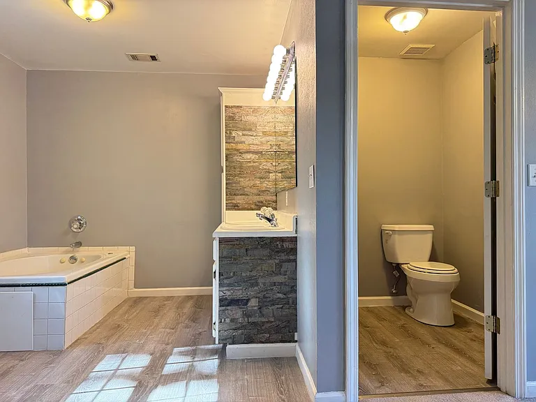 13301 Kanis Rd — Photo 11