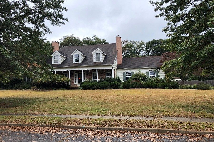 1st image of 1736 Cathedral Ct
