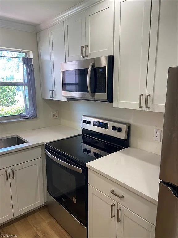 2 bed, 2.0 bath, 842 sqft, $1,600 — Photo 3