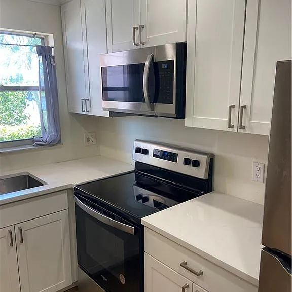 180 Turtle Lake Ct #102 — Photo 3