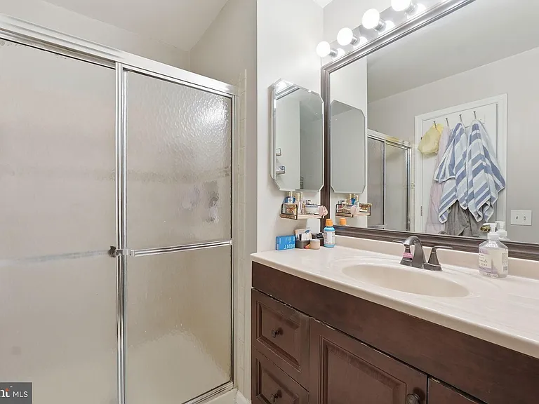 12109 Wedgeway Ct — Photo 14