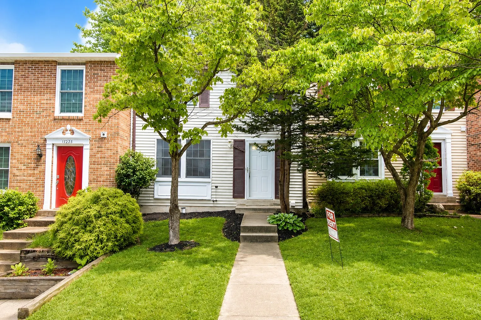 3 bed, 3.5 bath, 1770 sqft, $2,650 — Photo 1