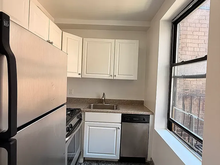 118-80 Metropolitan Ave #4EX — Photo 9