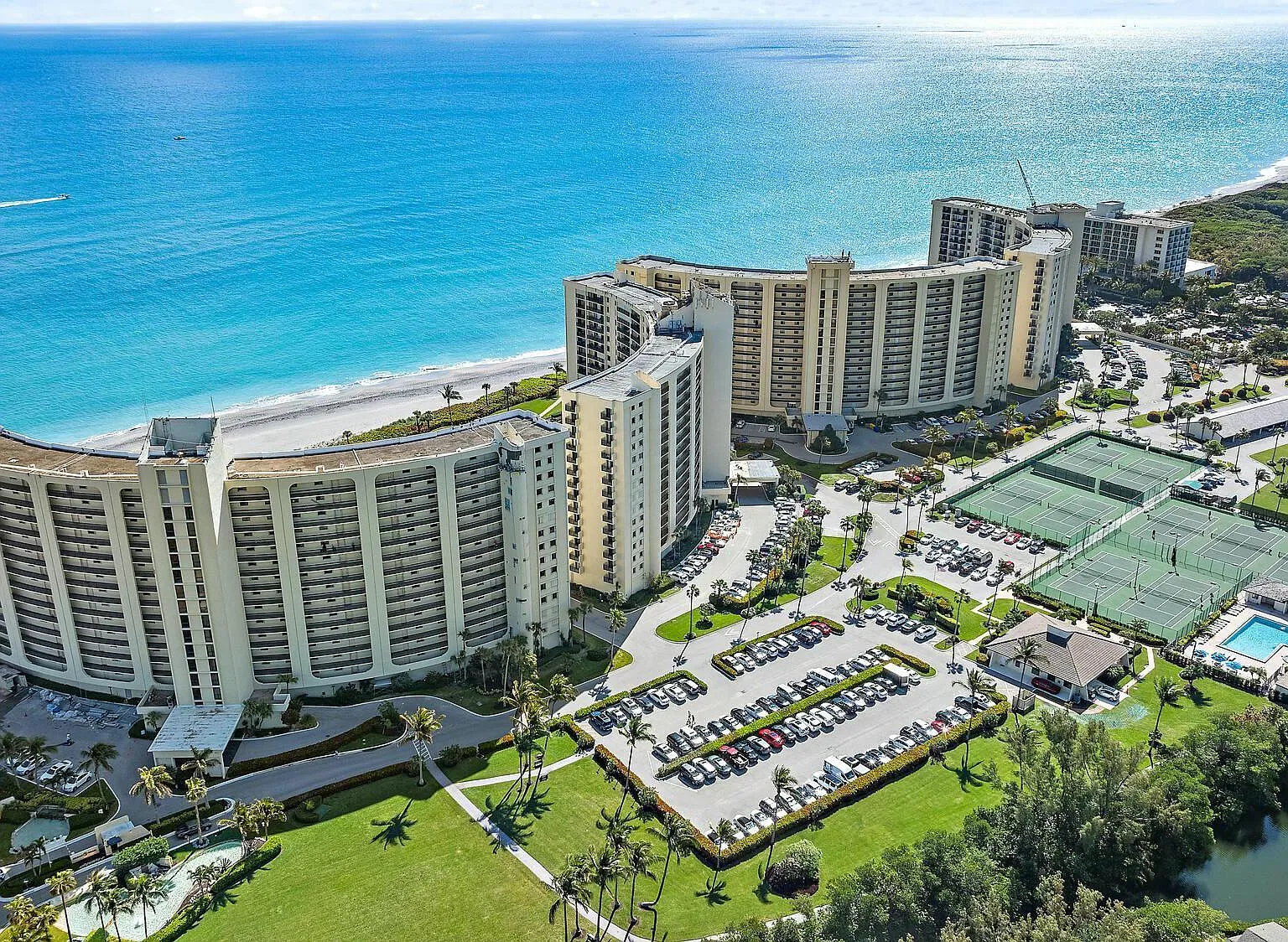 400 Ocean Trail Way — Photo 1