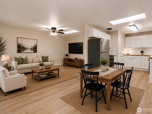 5th image of 2113 E 68th Street
