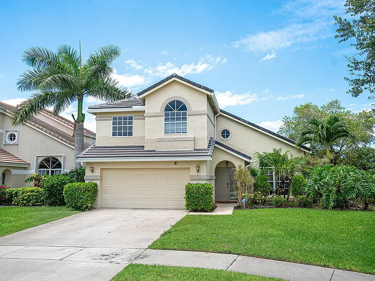 7366 Ashley Shores Cir — Photo 3