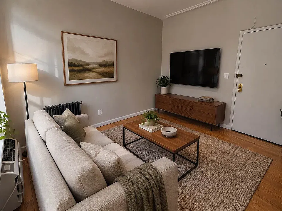 11 E 32nd St #12-C