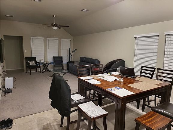 2nd image of 8803 Oak Ivy Ln