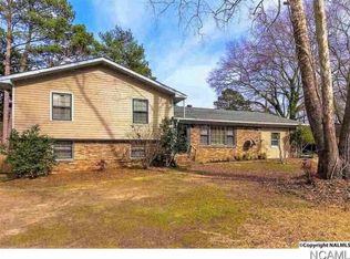 304 Hampton NW, Hartselle, AL 35640