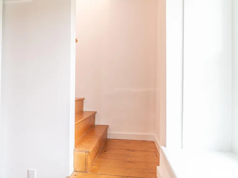 2519 Northwood Ave — Photo 20