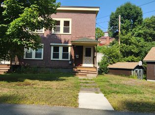 162 Federal St, St Johnsbury, VT 05819