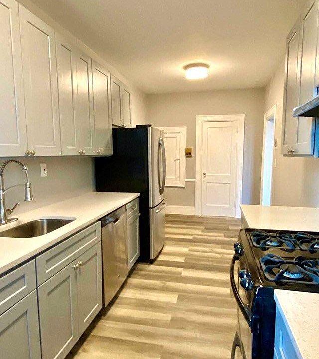 1st image of 218 Broad Ave APT 4B