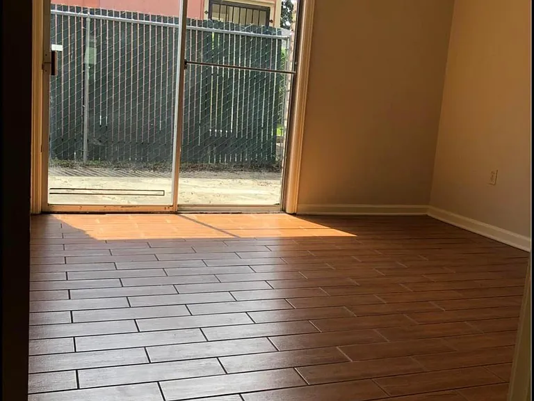 872 Arlington Ave #3 — Photo 5