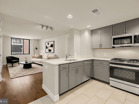 5th image of 50 Florida Ave NE APT 502