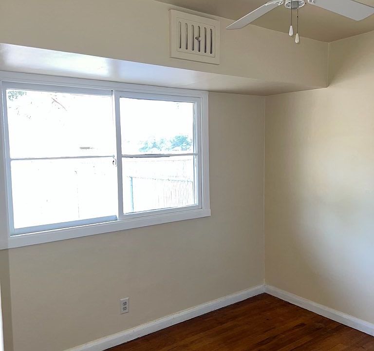 bedroom2