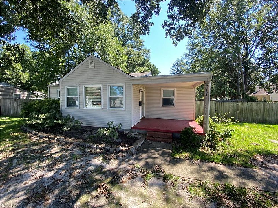 1st image of 104 Sykes Ave
