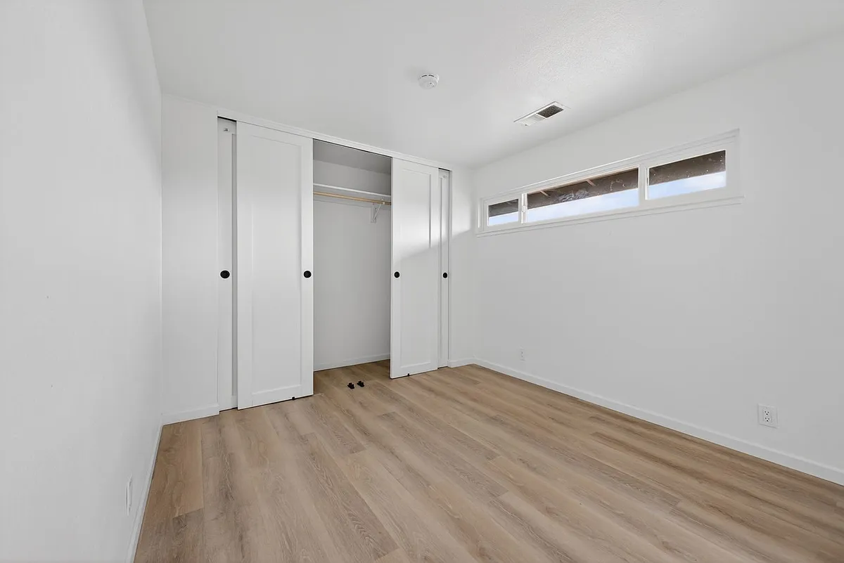 Building Photo - 1116 Cortez St #B