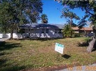 1041 SE 9th St, Stuart, FL 34996