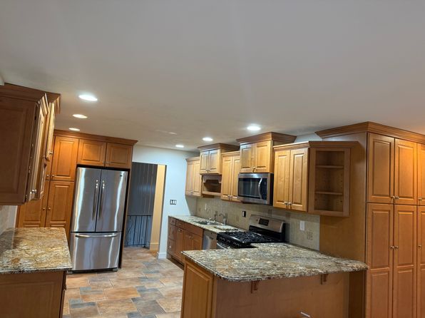 (undisclosed Address)