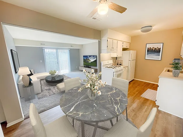Walnut Creek Apartments — Photo 12