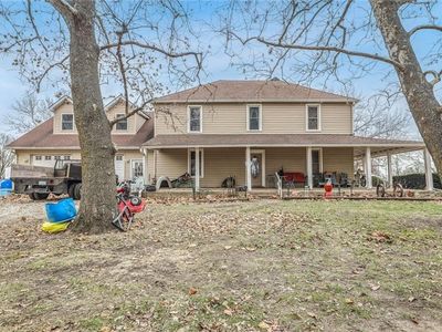 19086 High Prairie Rd, Leavenworth, KS, 66048