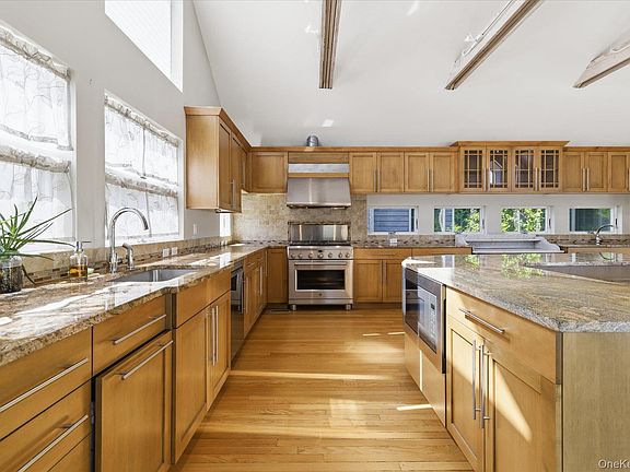 5th image of 33 Bath Street