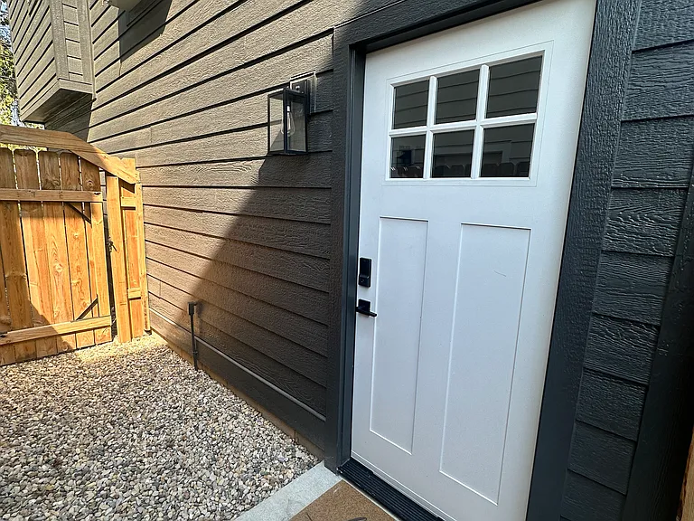 1134 English Ave #B — Photo 5