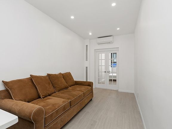 3rd image of 239 W 26th St APT 1E