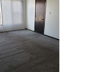74 Luella Ave APT 2, Calumet City, IL 60409