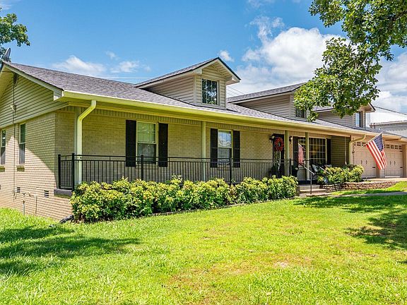 3rd image of 108 Mossman St