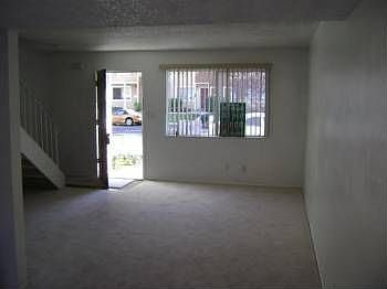2nd image of 125 Muir Rd