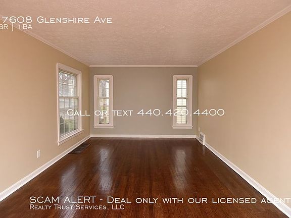 3rd image of 17608 Glenshire Ave