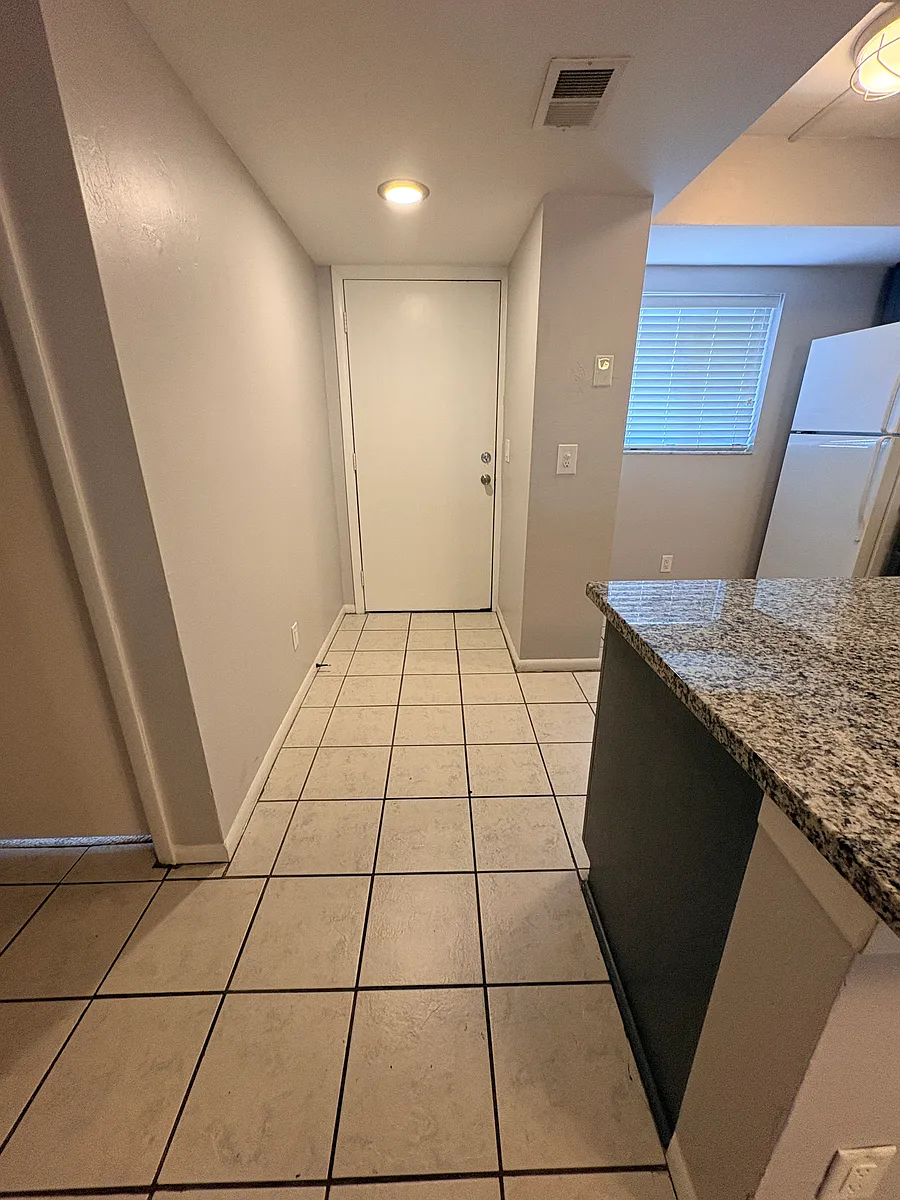 Entrance into kitchen - 4329 Holly Tree Rd