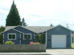 1220 9th St, Marysville, WA 98270